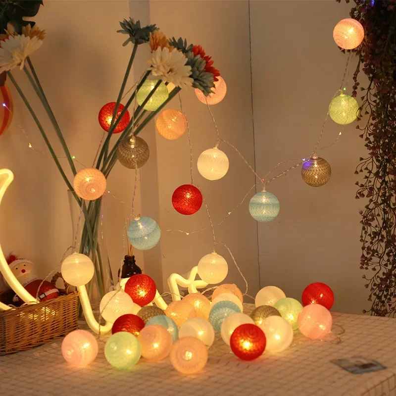 LED Cotton Balls String Lights - огляд і ціна Led Fairy String Lights